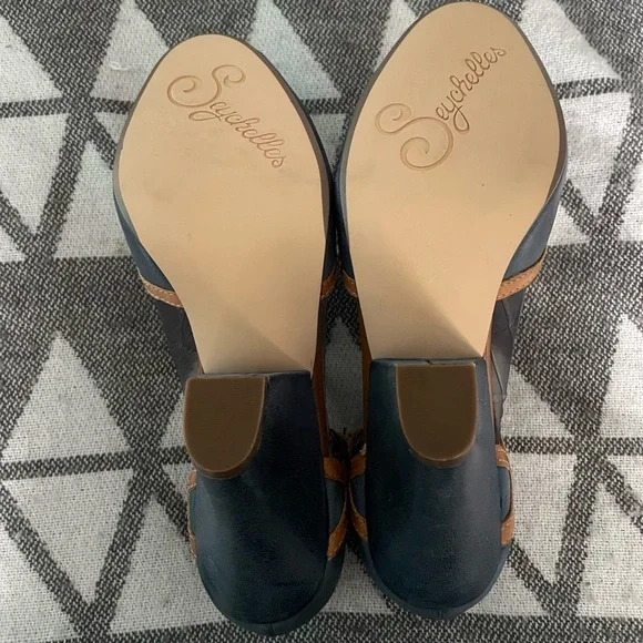 Seychelles leather t-strap Mary Janes - Picture 3 of 4